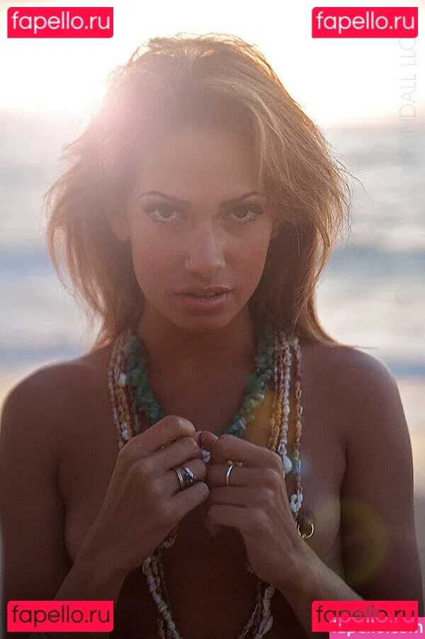 Reby Sky Onlyfans Photo Gallery 