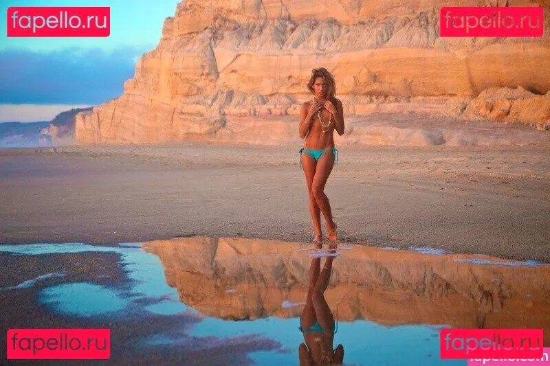 Reby Sky Onlyfans Photo Gallery 