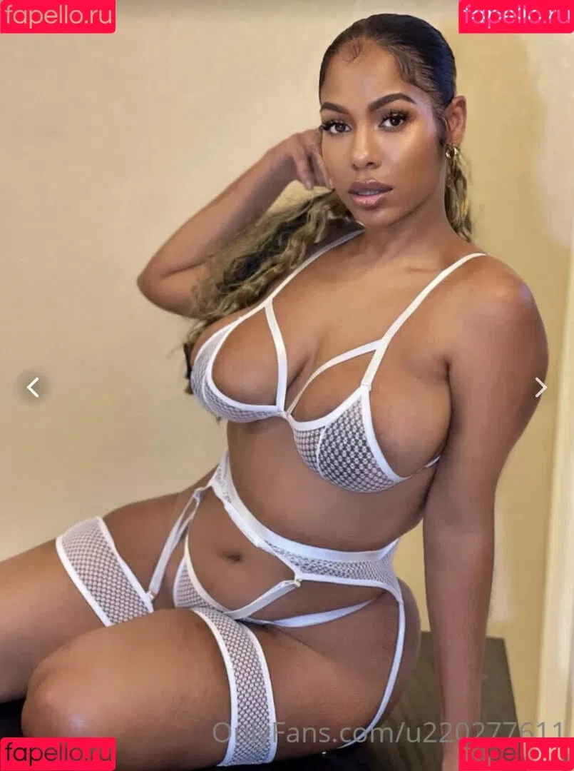 Leiza-Mae Keane Onlyfans Photo Gallery 