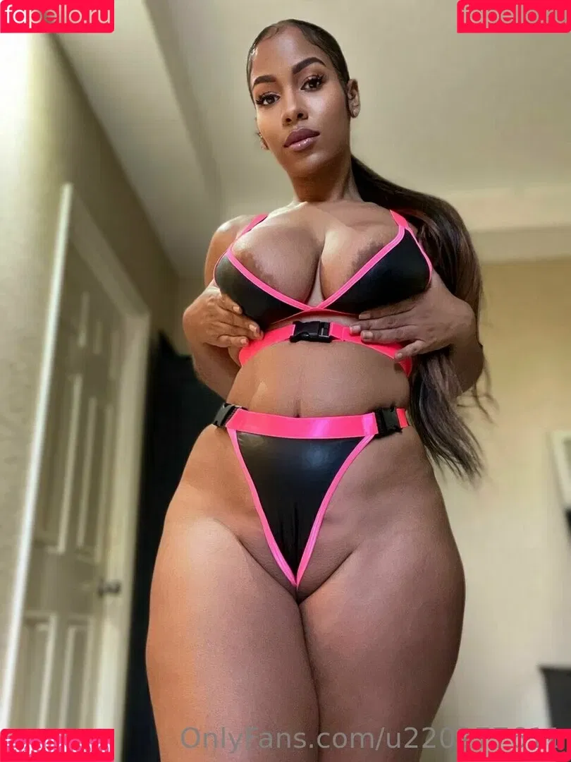 Leiza-Mae Keane Onlyfans Photo Gallery 