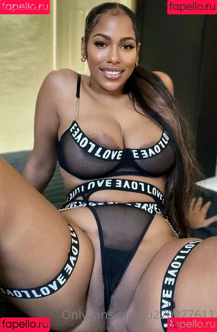 Leiza-Mae Keane Onlyfans Photo Gallery 