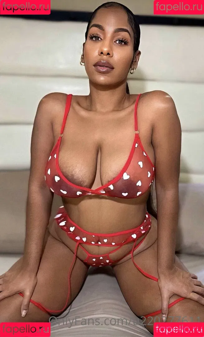 Leiza-Mae Keane Onlyfans Photo Gallery 
