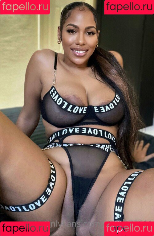 Leiza-Mae Keane Onlyfans Photo Gallery 