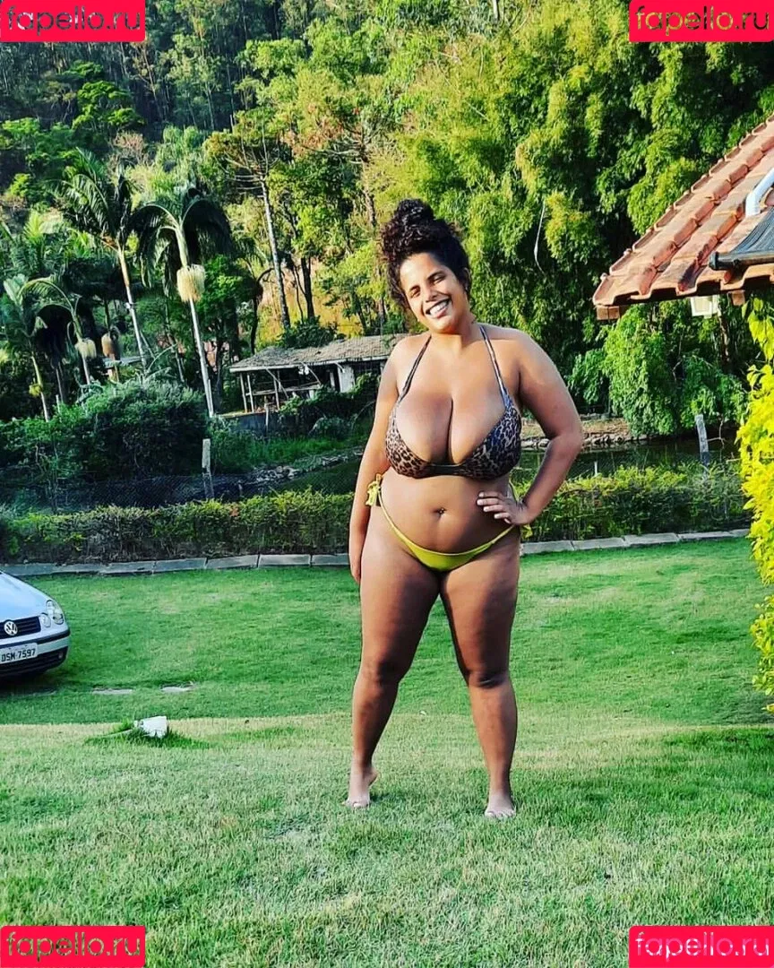 Mayla Coimbra Onlyfans Photo Gallery 