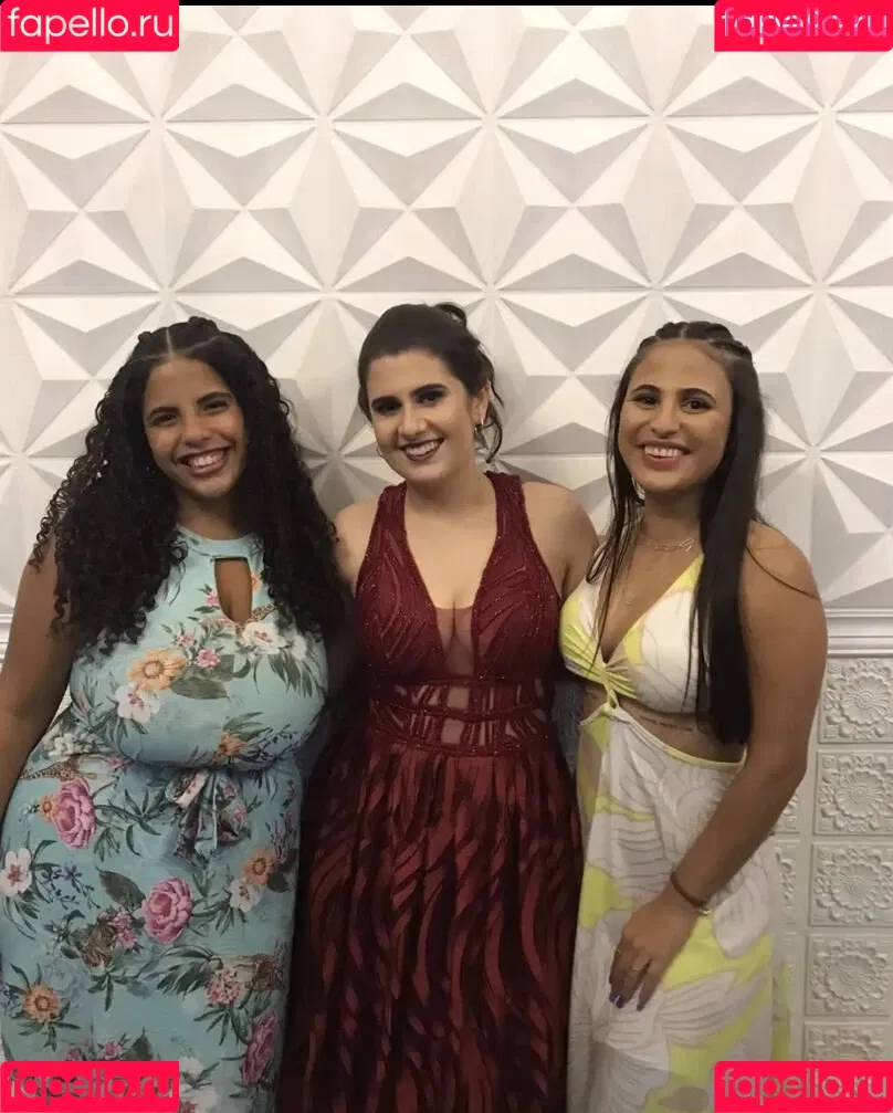 Mayla Coimbra Onlyfans Photo Gallery 