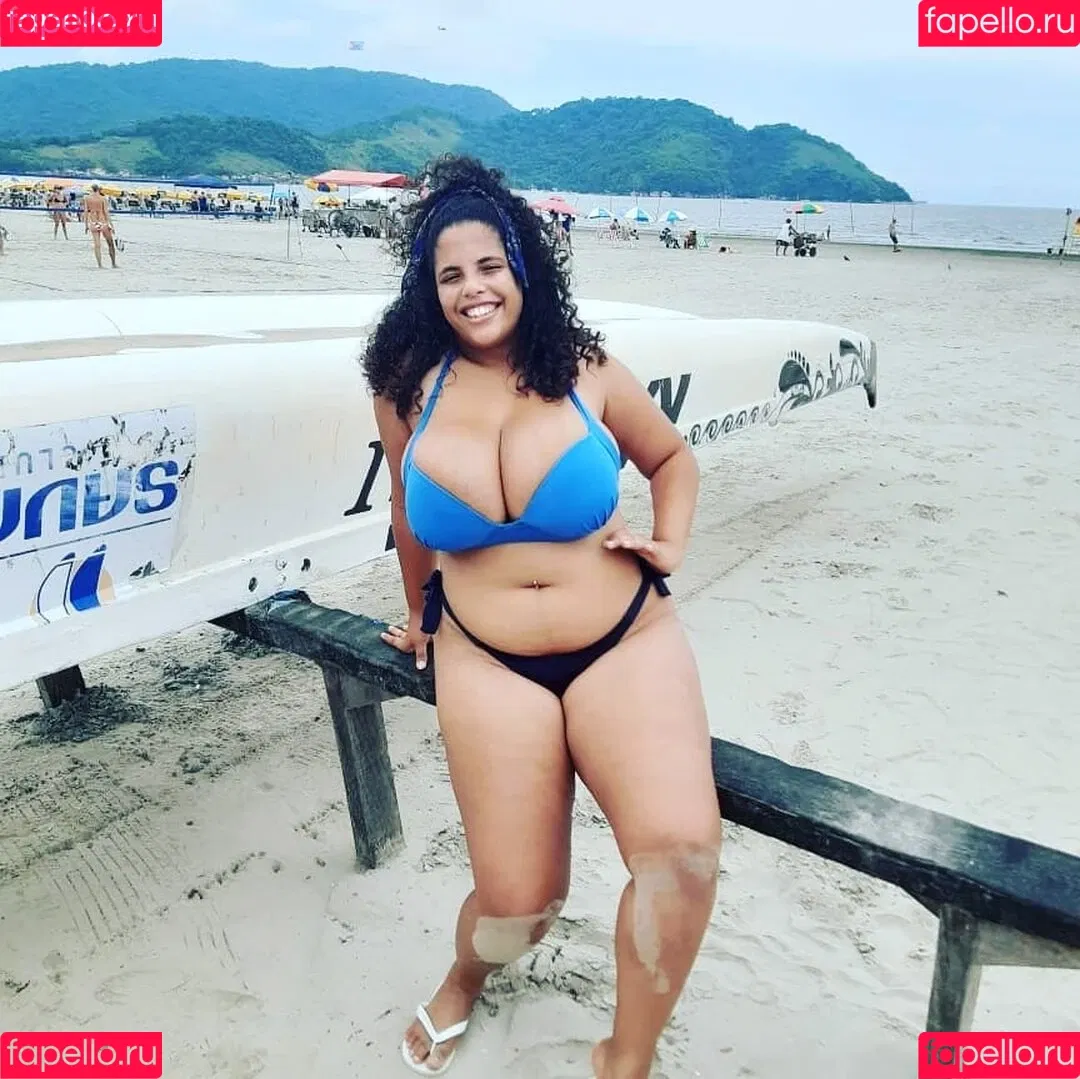 Mayla Coimbra Onlyfans Photo Gallery 