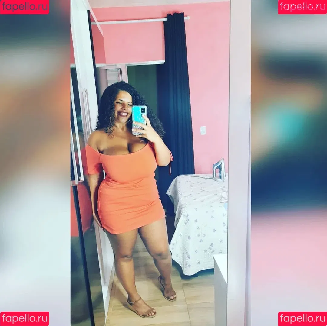Mayla Coimbra Onlyfans Photo Gallery 