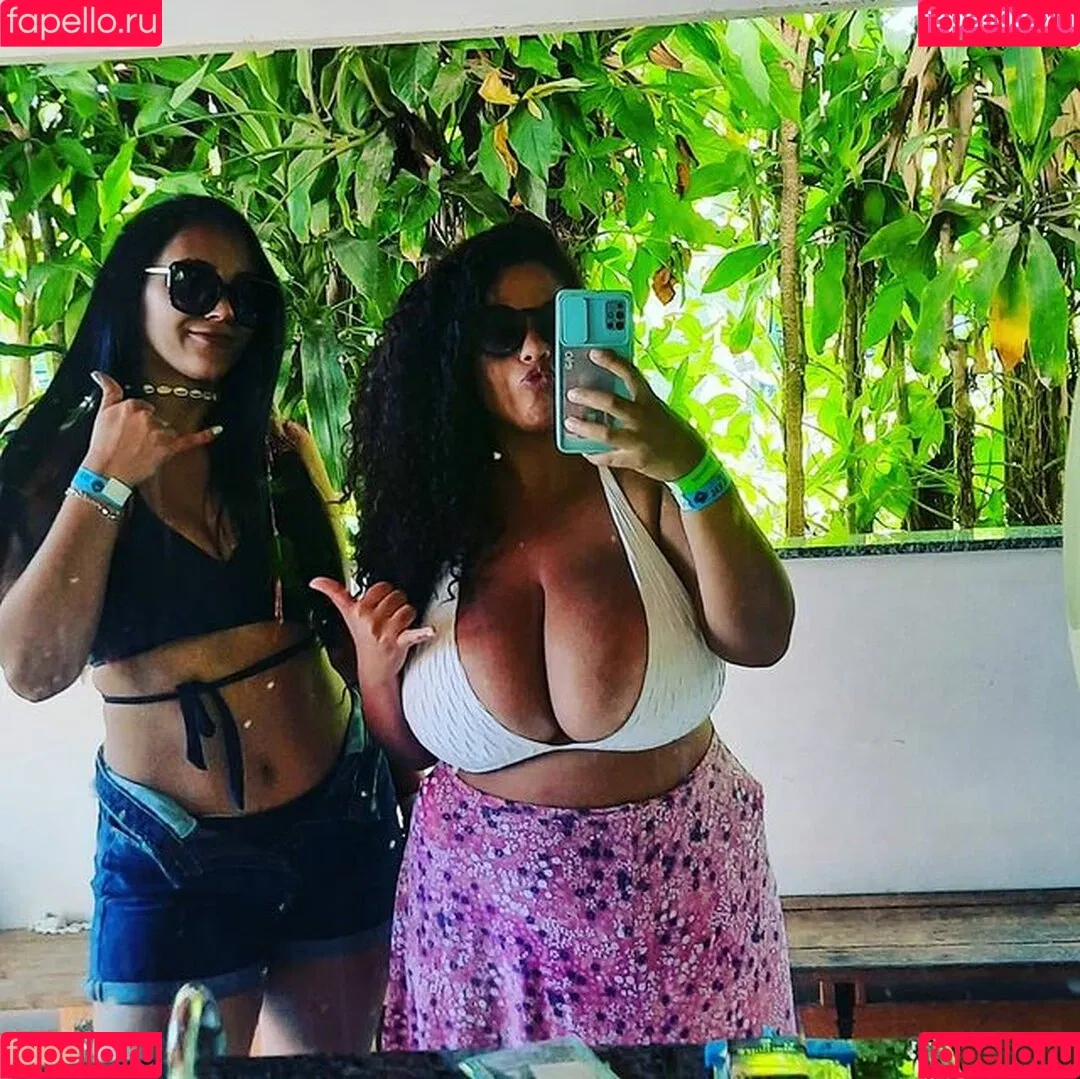 Mayla Coimbra Onlyfans Photo Gallery 