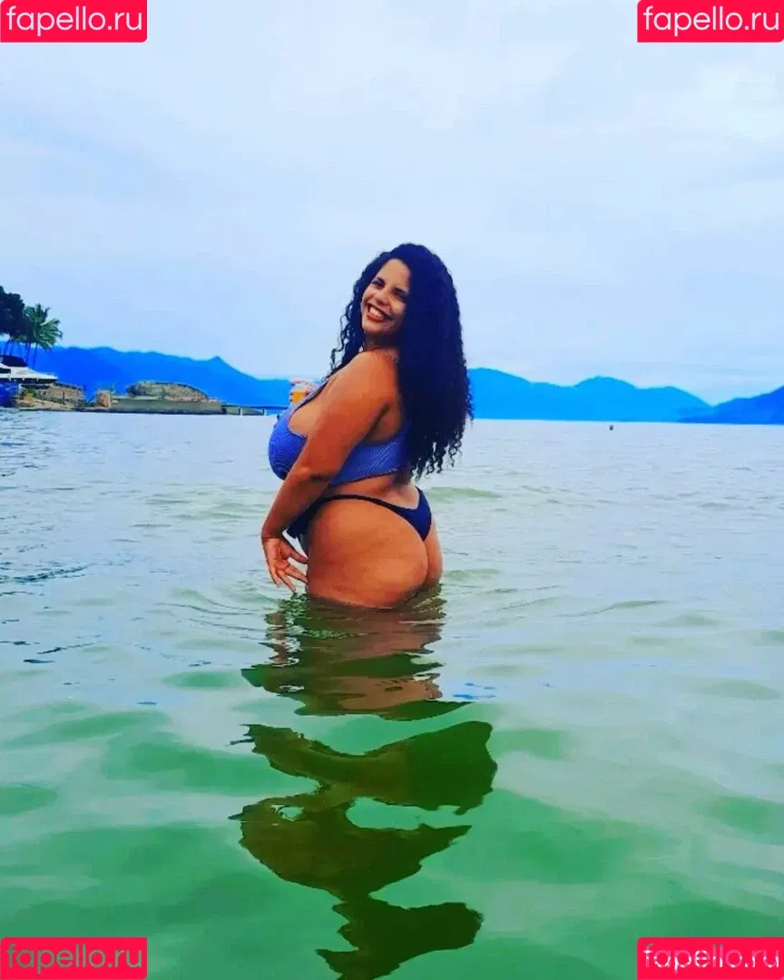 Mayla Coimbra Onlyfans Photo Gallery 