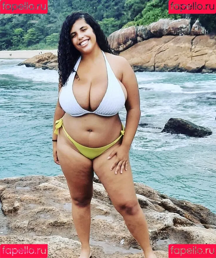 Mayla Coimbra Onlyfans Photo Gallery 