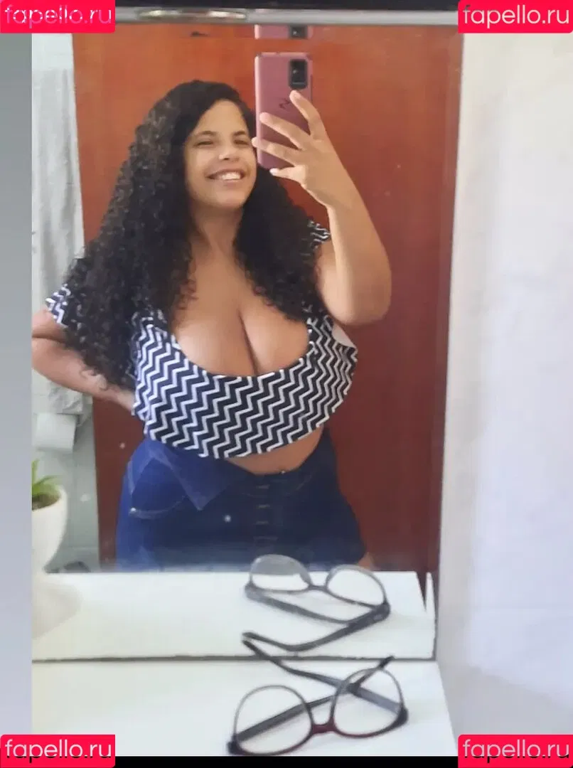 Mayla Coimbra Onlyfans Photo Gallery 