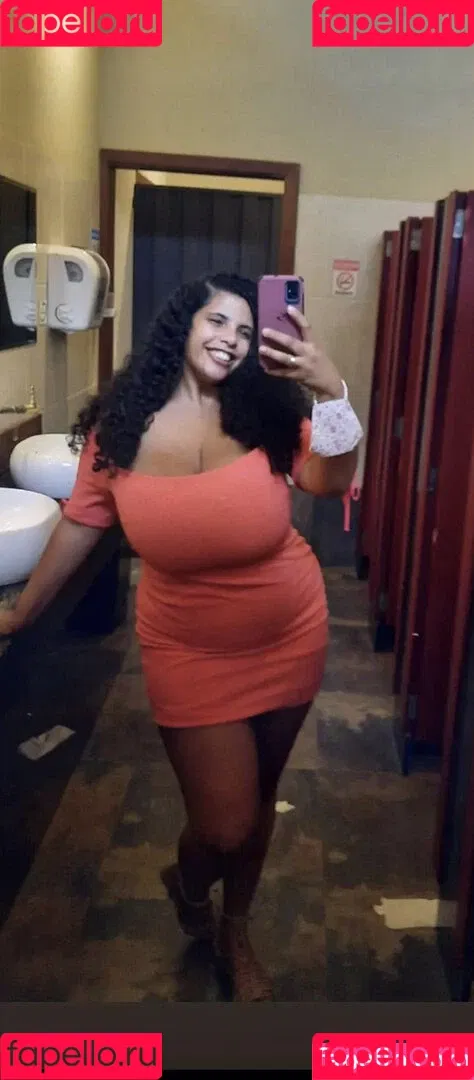 Mayla Coimbra Onlyfans Photo Gallery 