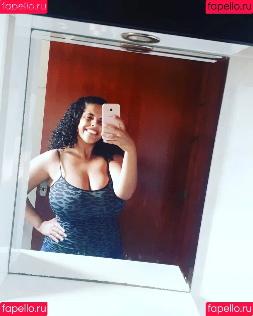 Mayla Coimbra Onlyfans Photo Gallery 
