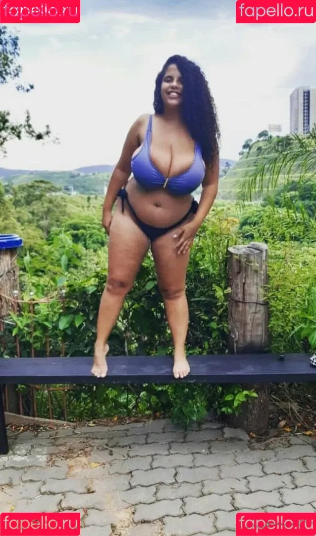 Mayla Coimbra Onlyfans Photo Gallery 