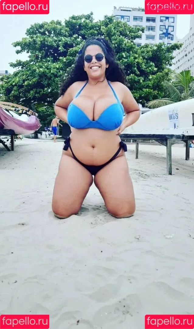 Mayla Coimbra Onlyfans Photo Gallery 