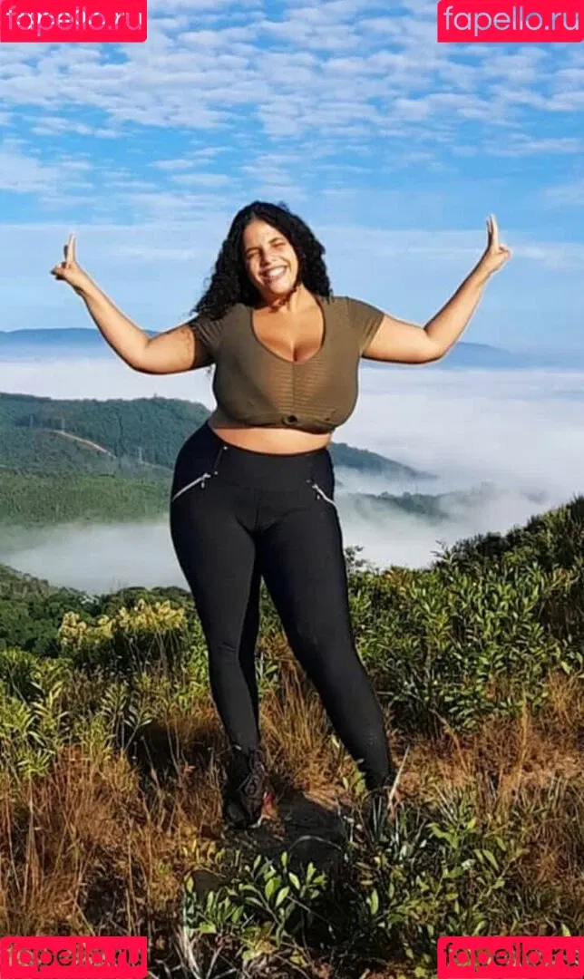 Mayla Coimbra Onlyfans Photo Gallery 