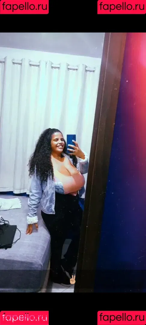 Mayla Coimbra Onlyfans Photo Gallery 
