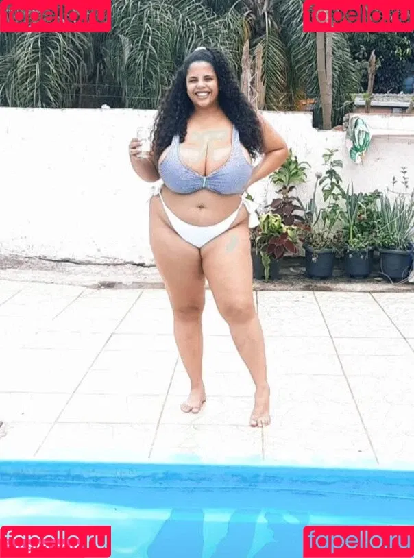 Mayla Coimbra Onlyfans Photo Gallery 
