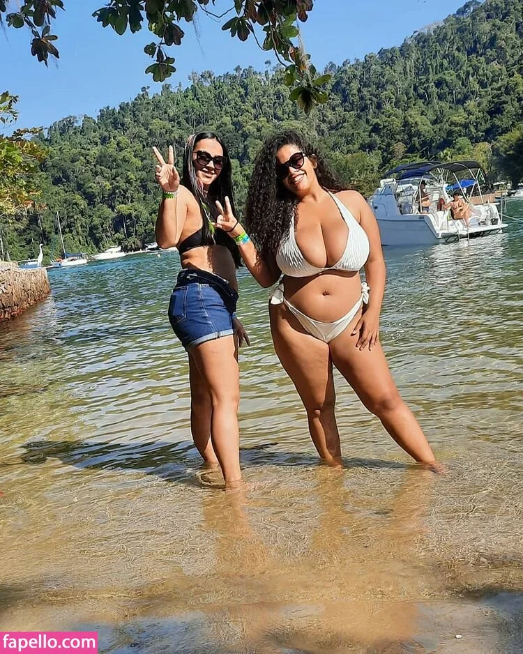 Mayla Coimbra Onlyfans Photo Gallery 