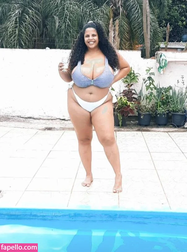 Mayla Coimbra Onlyfans Photo Gallery 