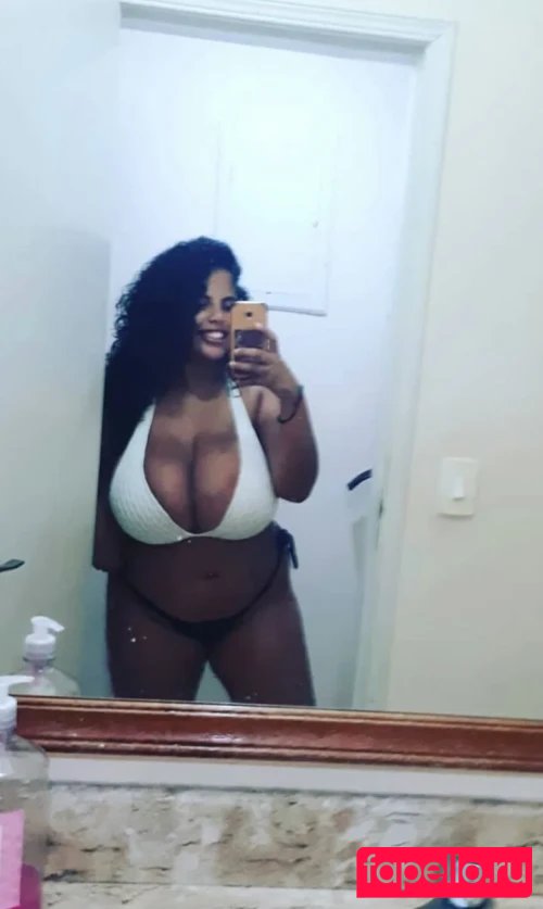 Mayla Coimbra Nude Onlyfans Photo 4