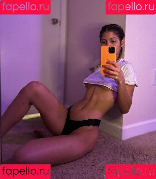Halle Von Nude Onlyfans Photo 24