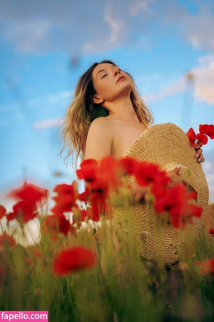 Olga Kobzar Onlyfans Photo Gallery 