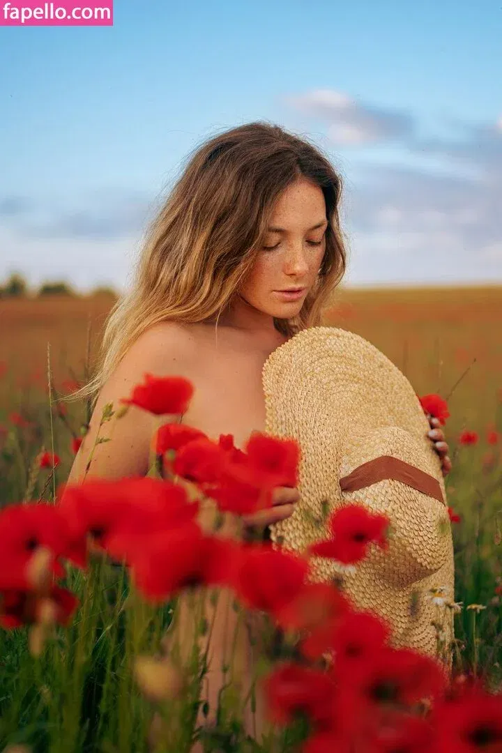 Olga Kobzar Onlyfans Photo Gallery 