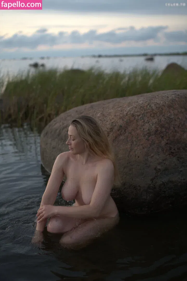 Olga Kobzar Onlyfans Photo Gallery 