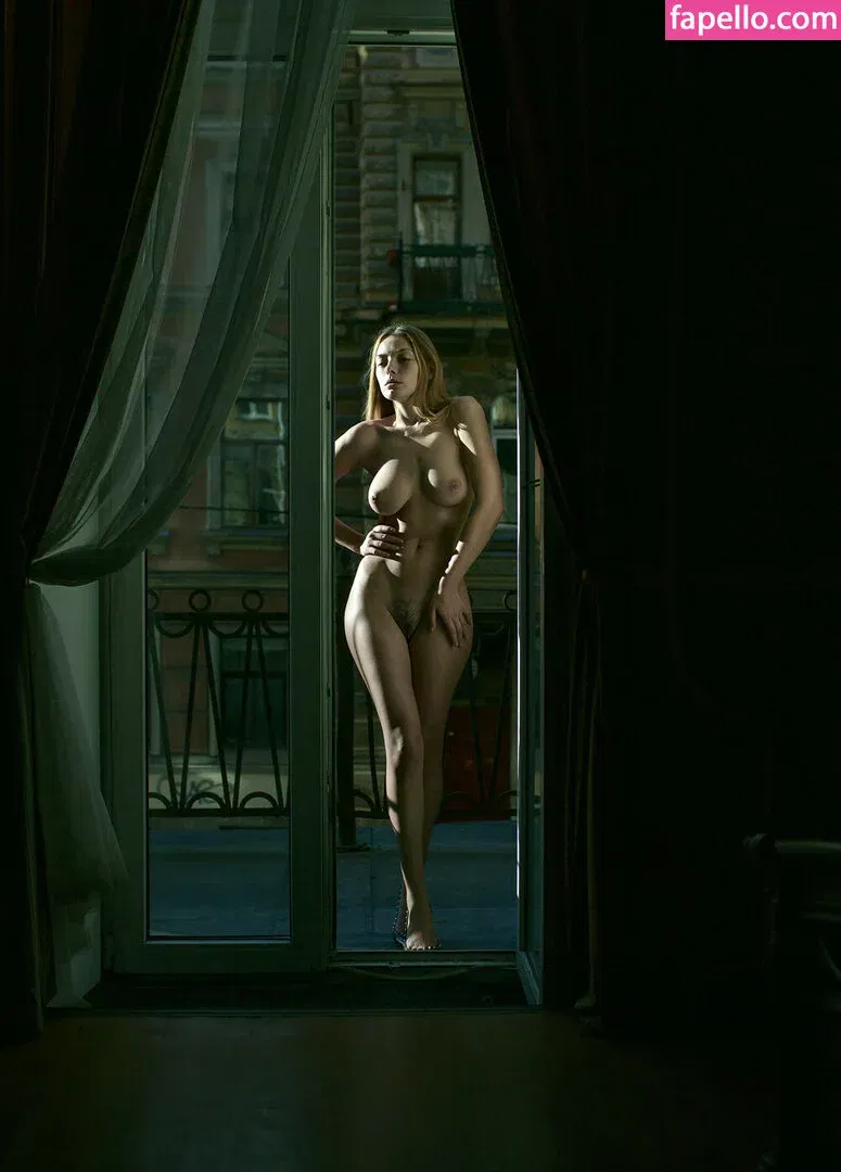 Olga Kobzar Onlyfans Photo Gallery 