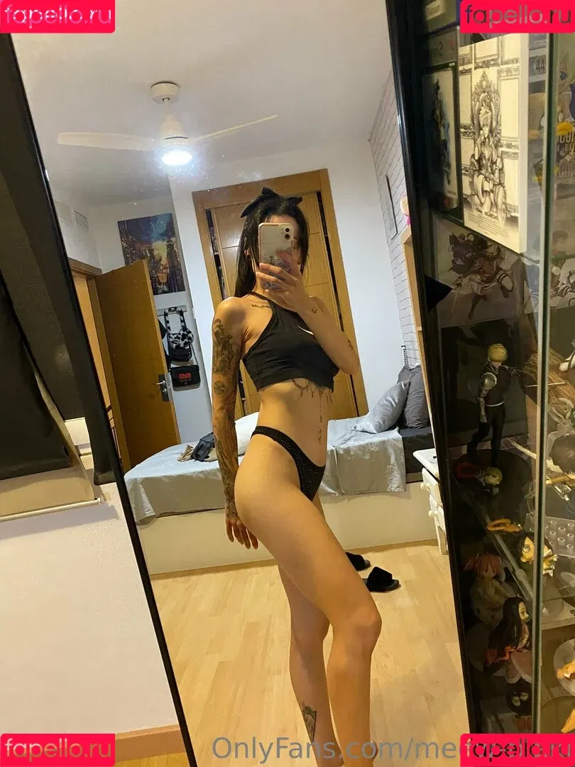meewc18 Onlyfans Photo Gallery 