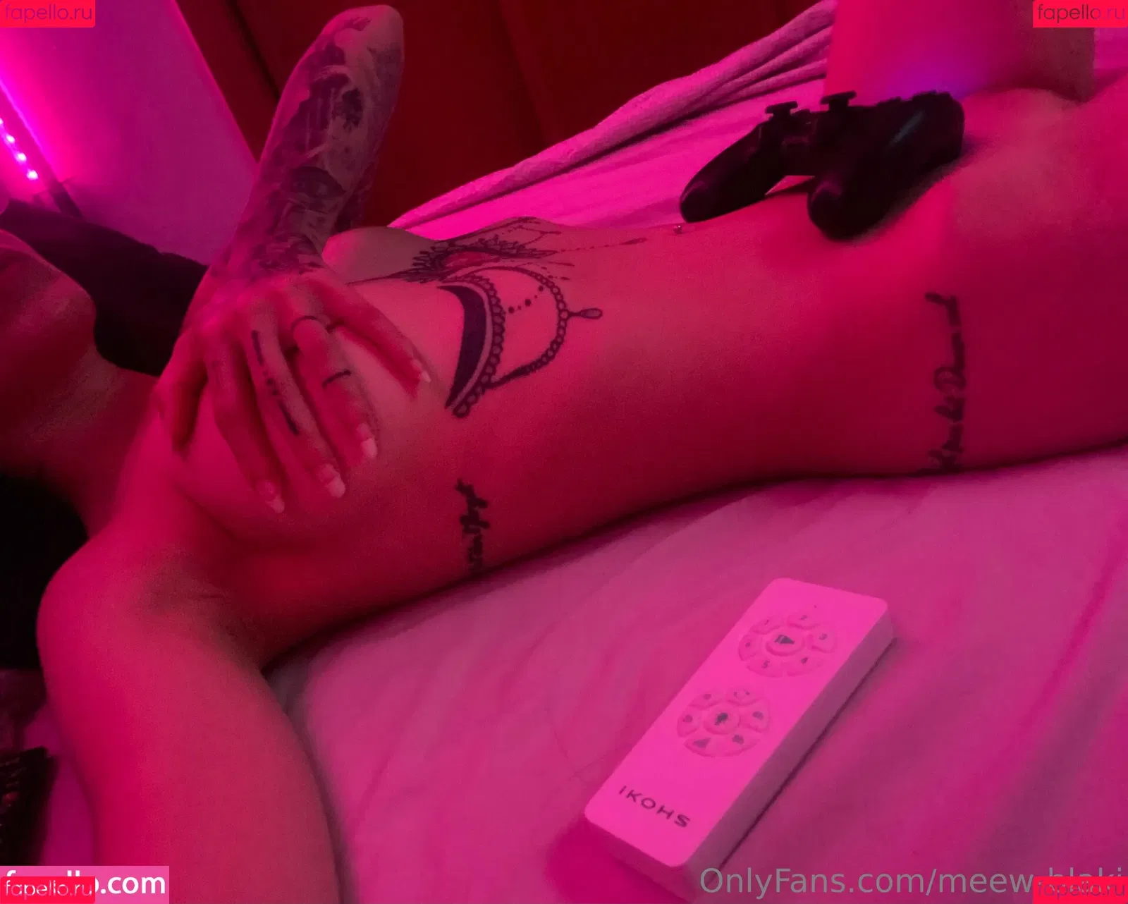 meewc18 Onlyfans Photo Gallery 