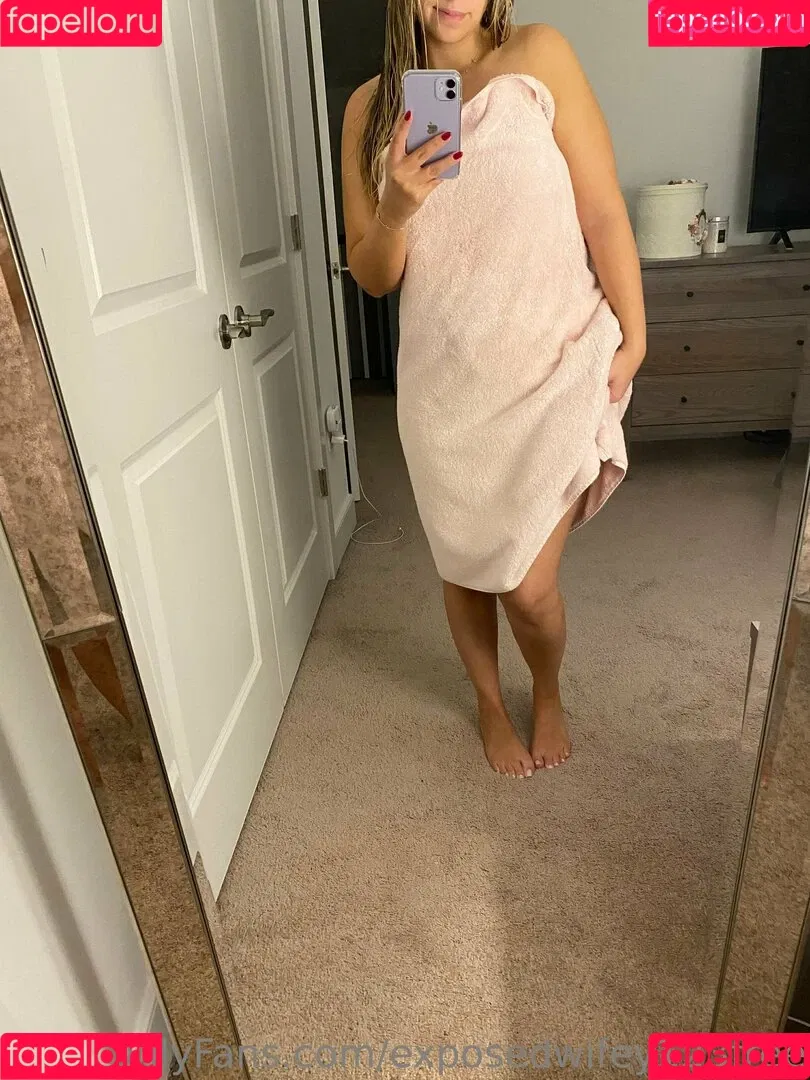 exposedwifey123free Onlyfans Photo Gallery 