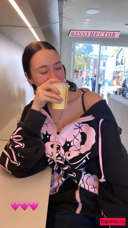 Issy.hecxo Nude Onlyfans Photo 27