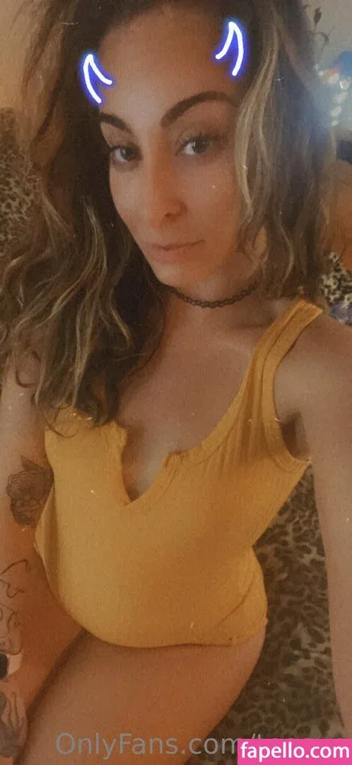 teasye Onlyfans Photo Gallery 