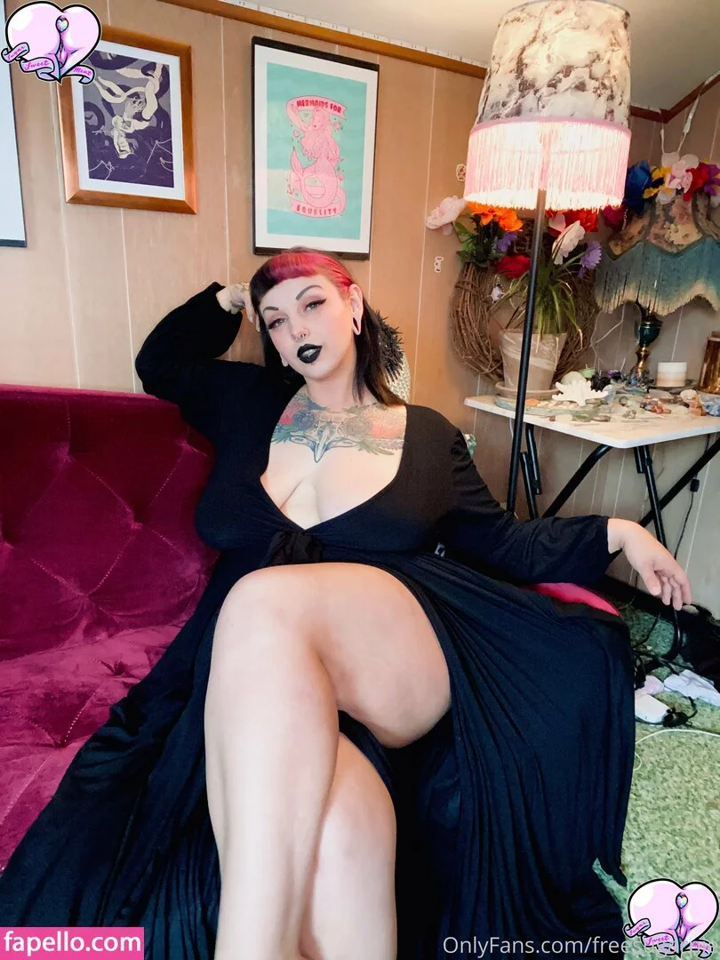 freesliceofsugarpie Onlyfans Photo Gallery 