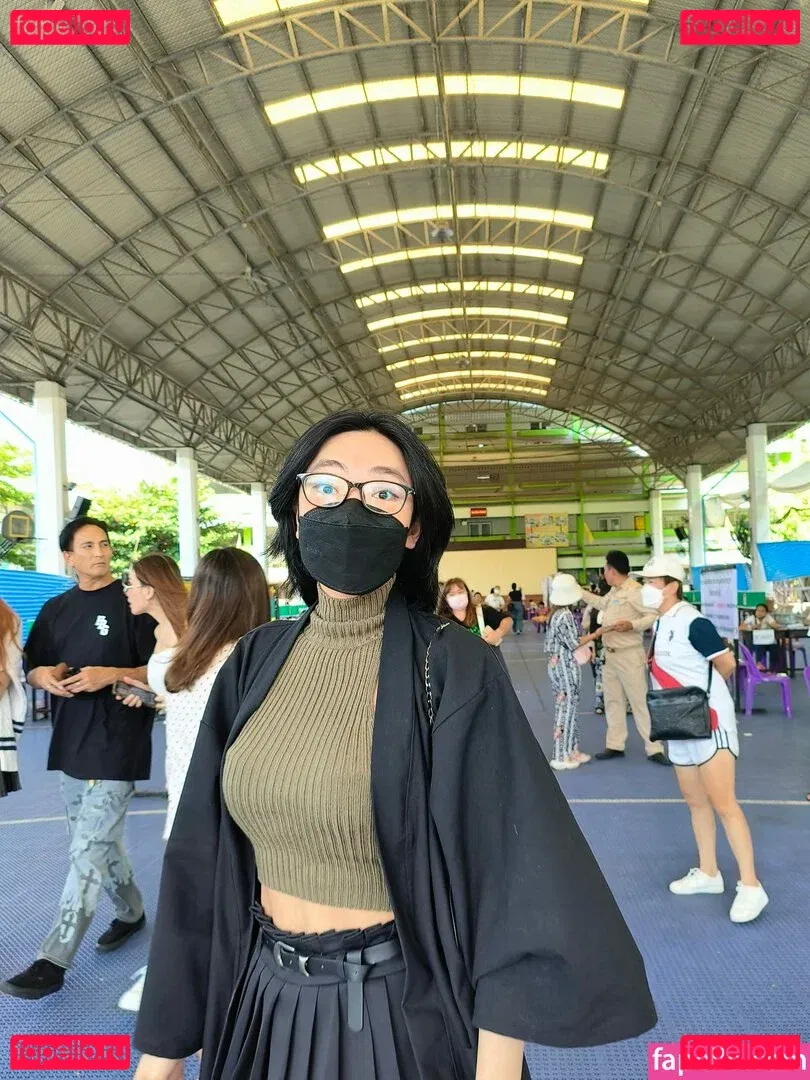 Poon Wrunya Onlyfans Photo Gallery 