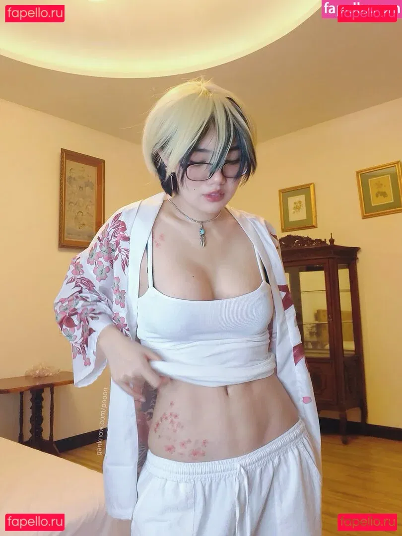 Poon Wrunya Onlyfans Photo Gallery 