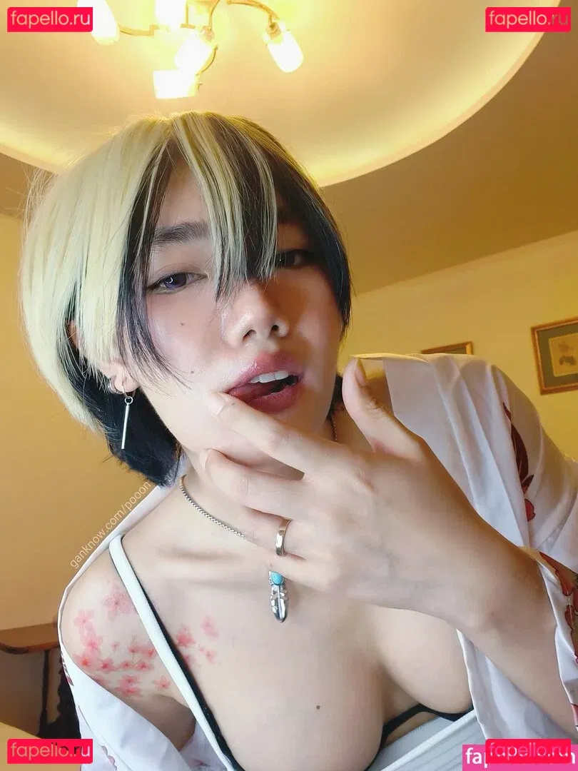 Poon Wrunya Onlyfans Photo Gallery 