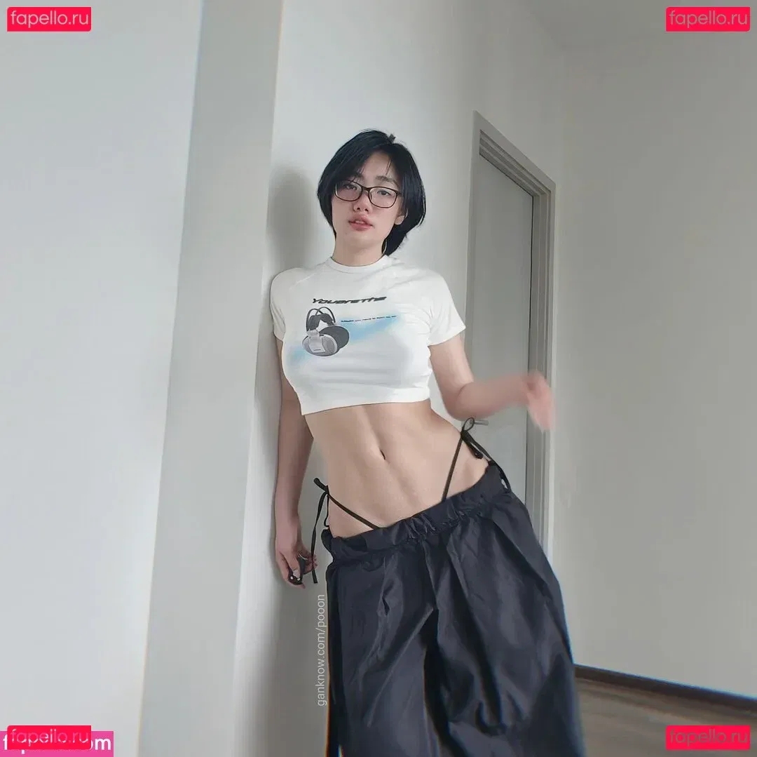 Poon Wrunya Onlyfans Photo Gallery 