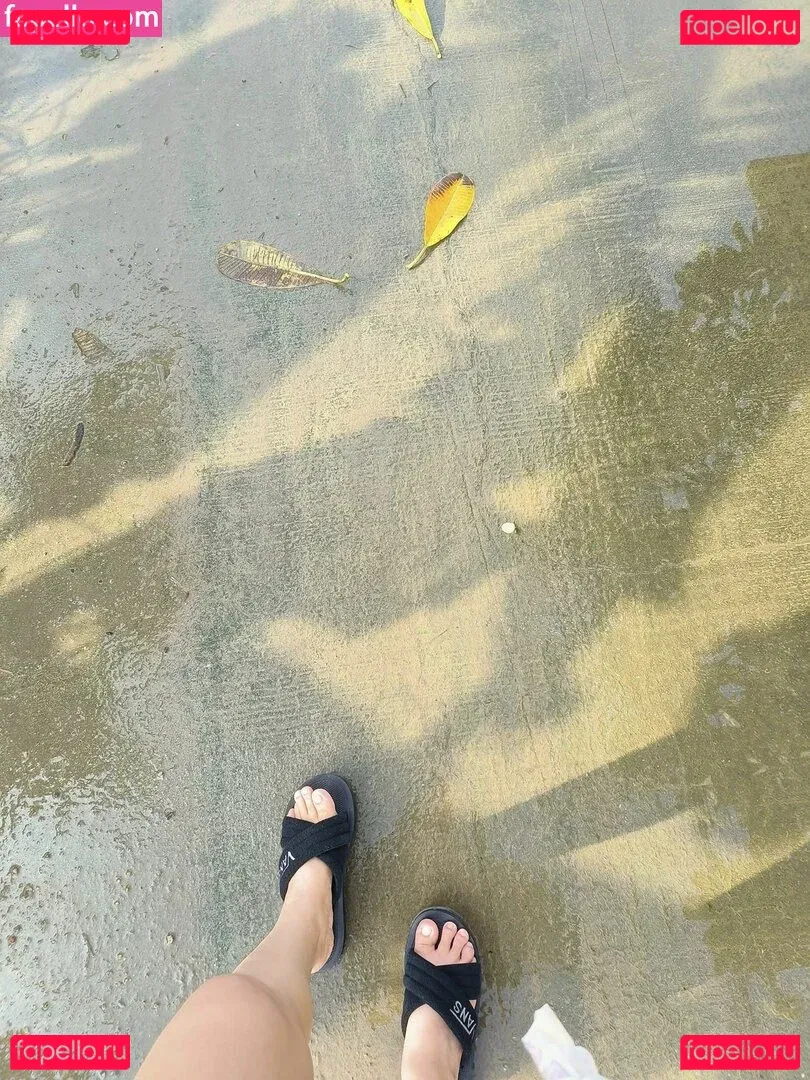 Poon Wrunya Onlyfans Photo Gallery 