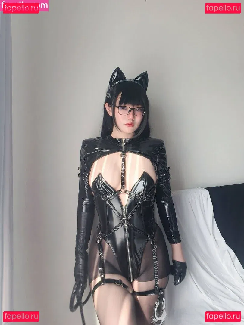 Poon Wrunya Onlyfans Photo Gallery 