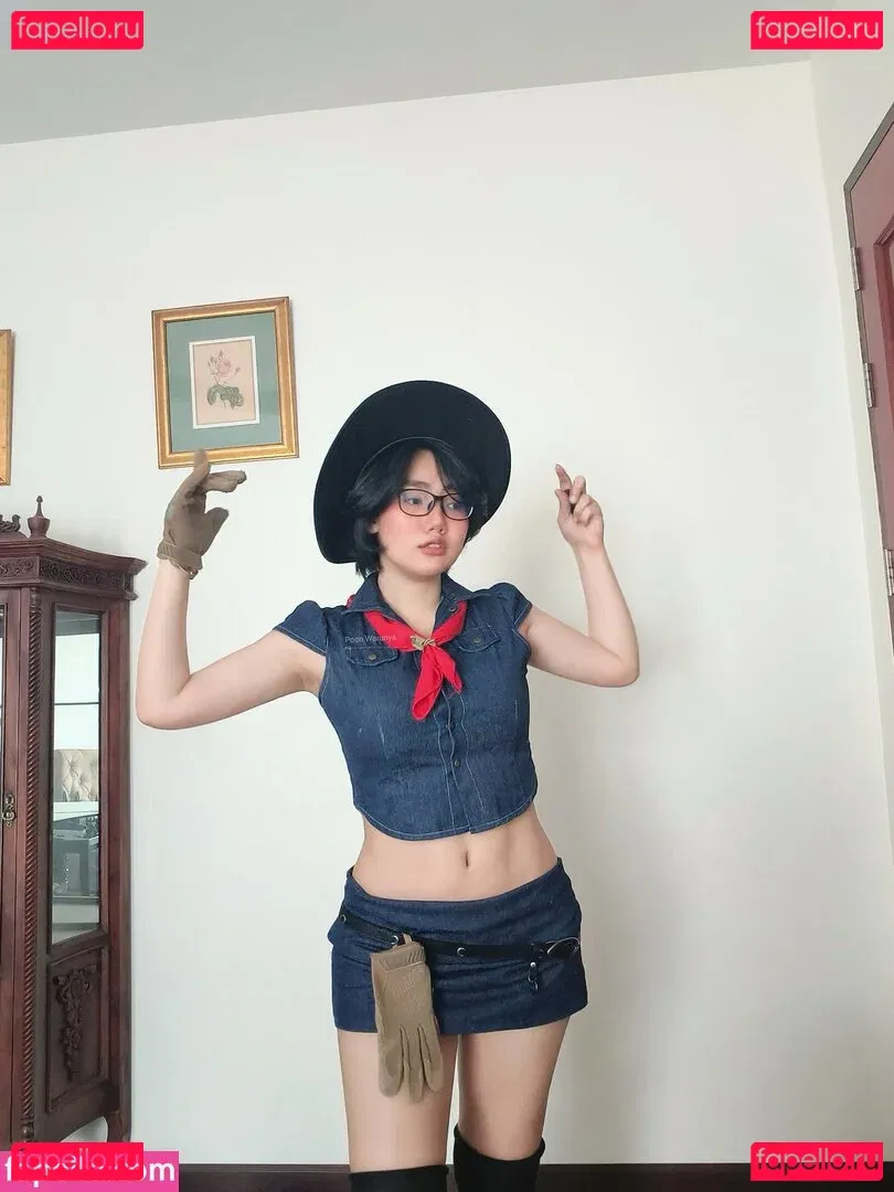 Poon Wrunya Onlyfans Photo Gallery 