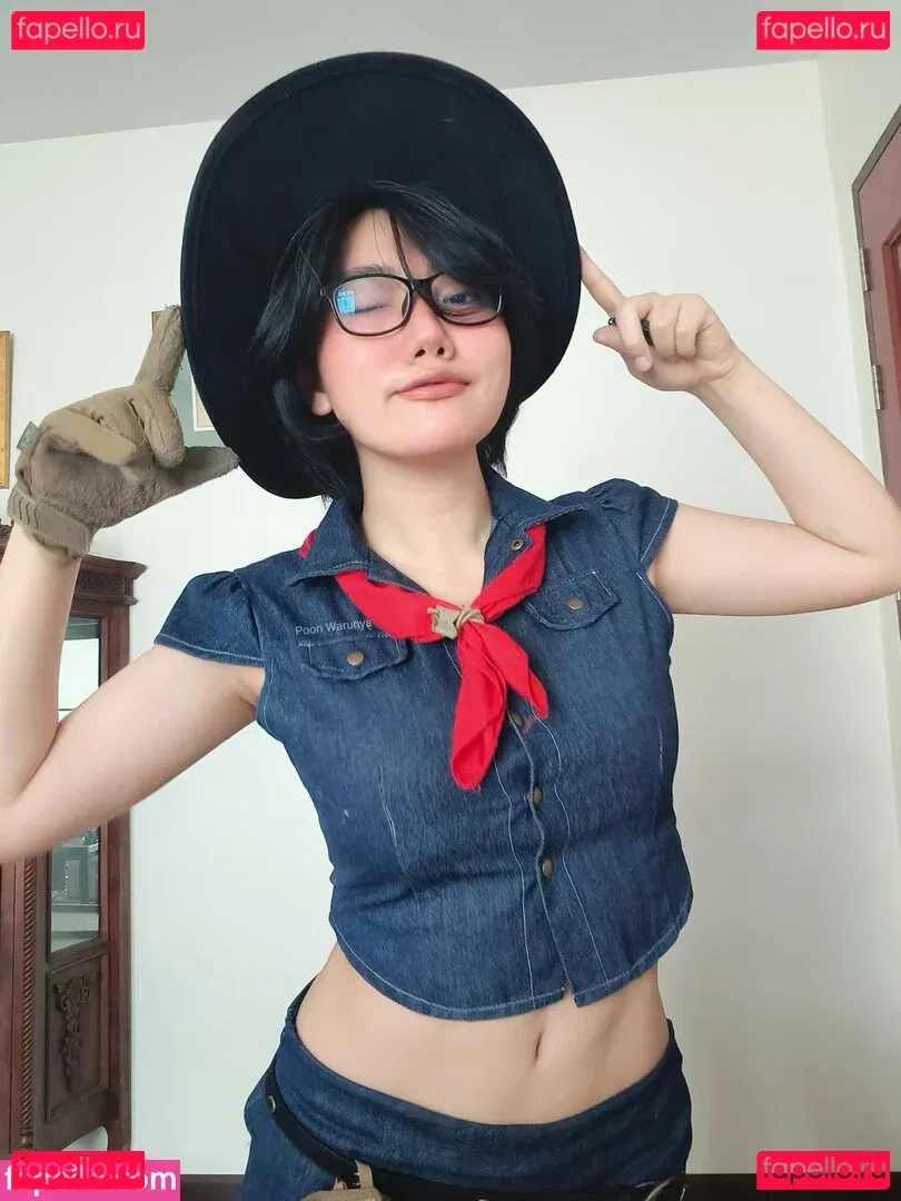 Poon Wrunya Onlyfans Photo Gallery 