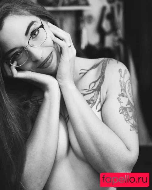 Poon Wrunya Nude Onlyfans Photo 12