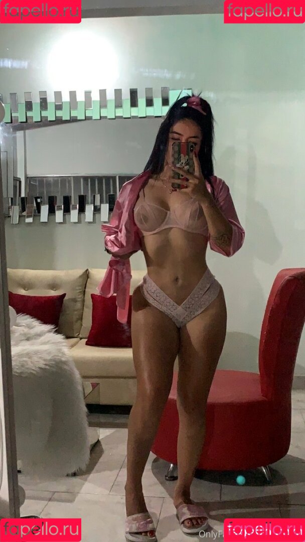 marifer97 Onlyfans Photo Gallery 