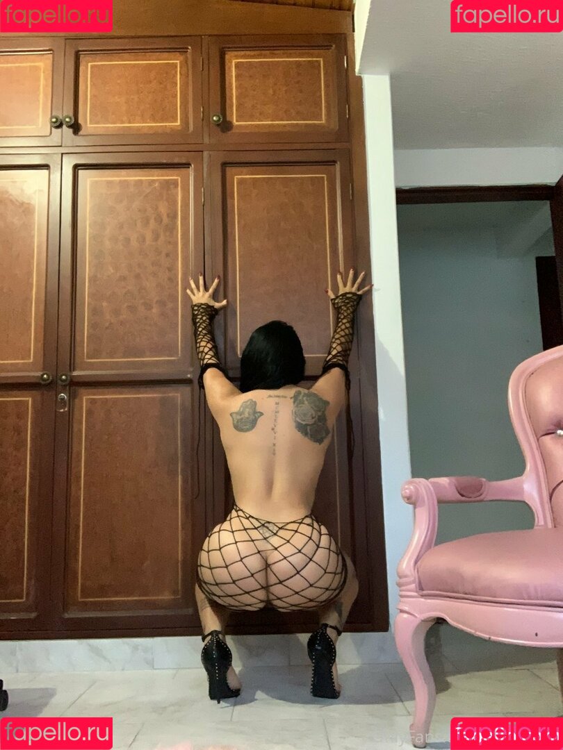 marifer97 Onlyfans Photo Gallery 