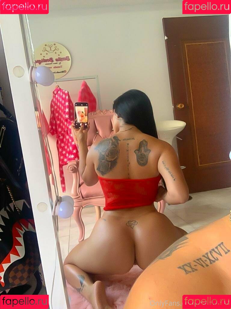marifer97 Onlyfans Photo Gallery 