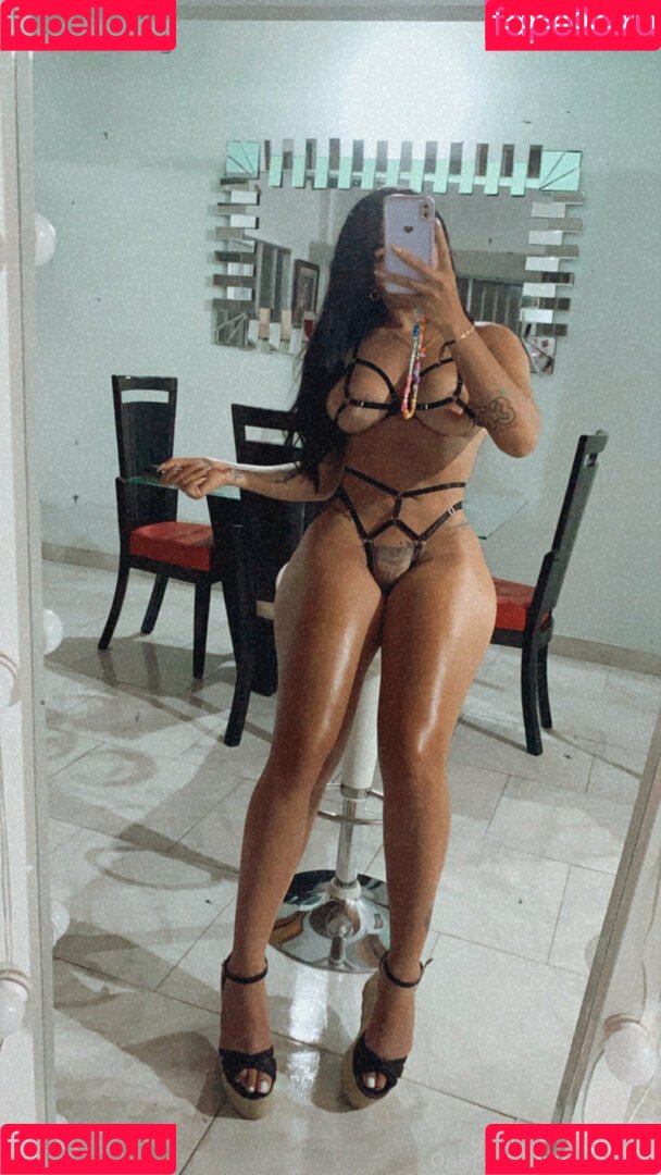 marifer97 Onlyfans Photo Gallery 