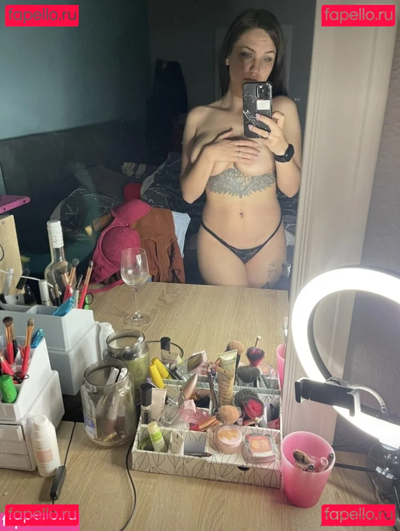 avalorea Onlyfans Photo Gallery 